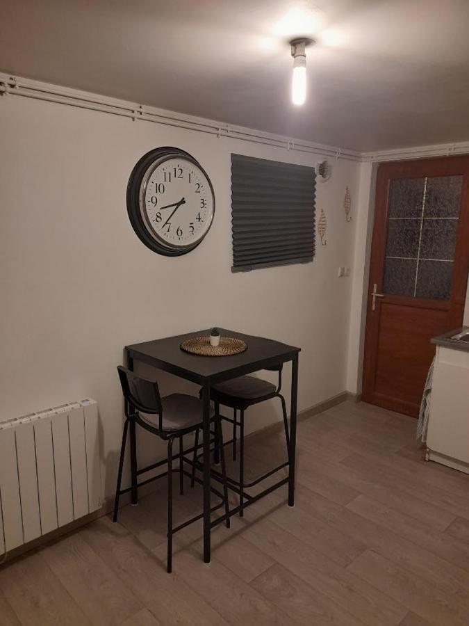 Petit Maison Villageoise *